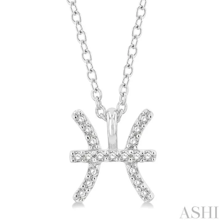 1/20 Ctw Pisces Round Cut Diamond Zodiac Pendant With Chain in 10K White Gold