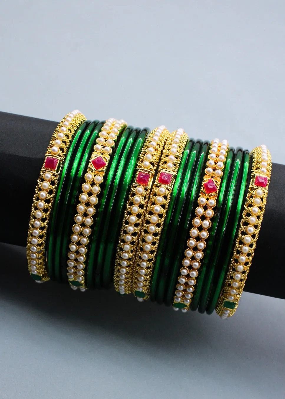 ALLURING MOTI BANGLES