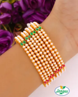 ALLURING MOTI BANGLES