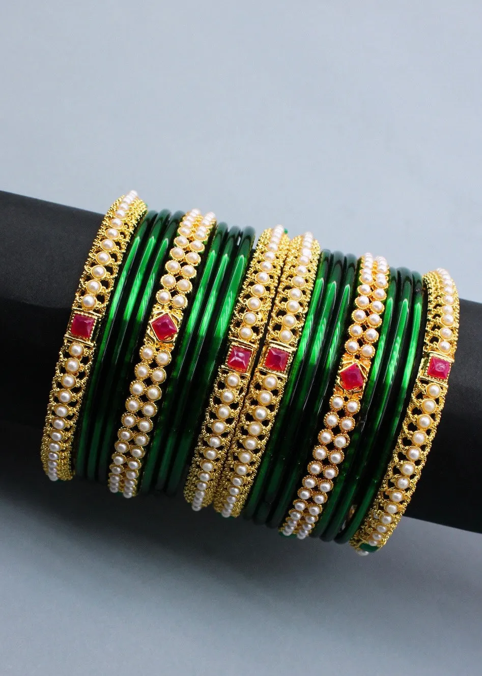 ALLURING MOTI BANGLES