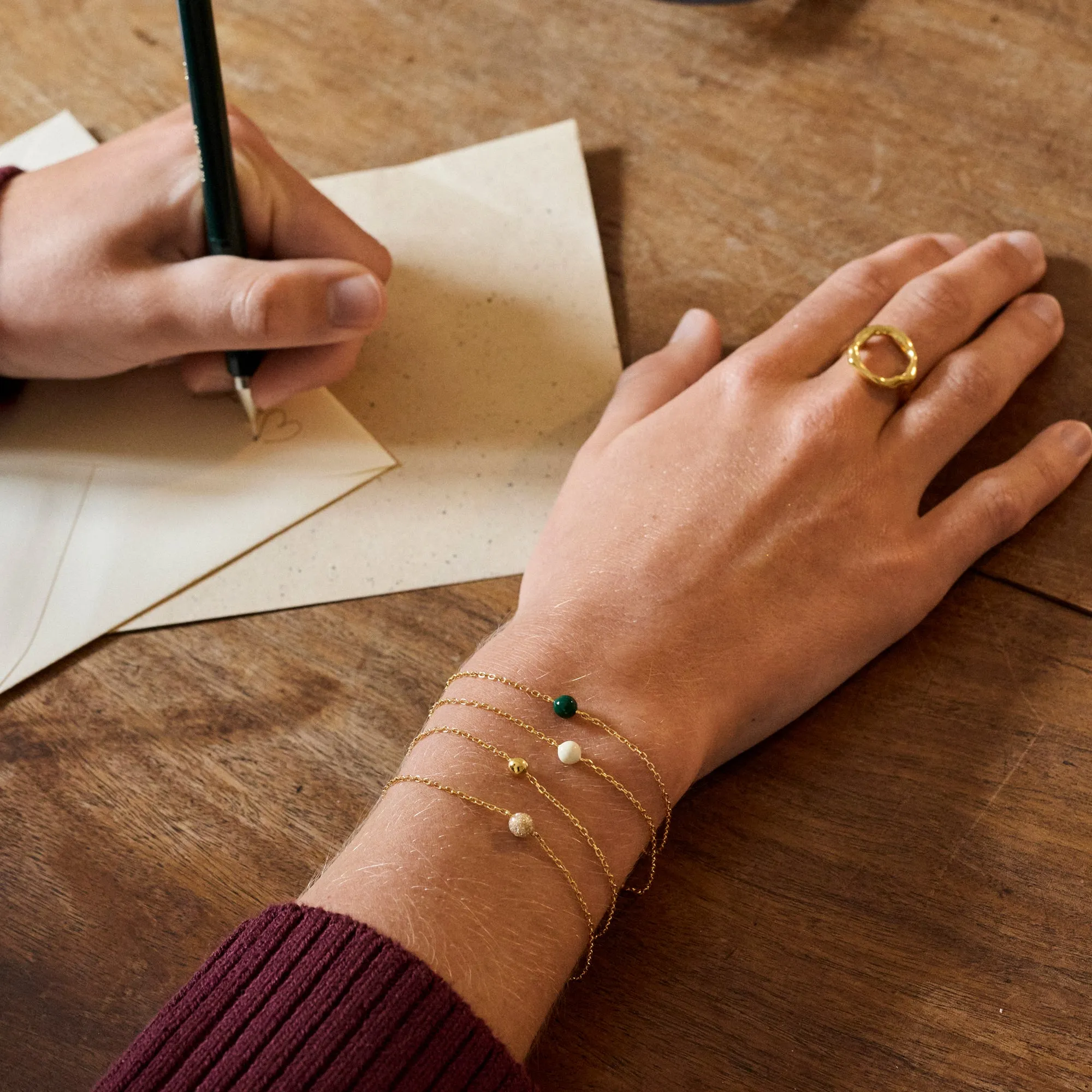 Bracelet, Balloon