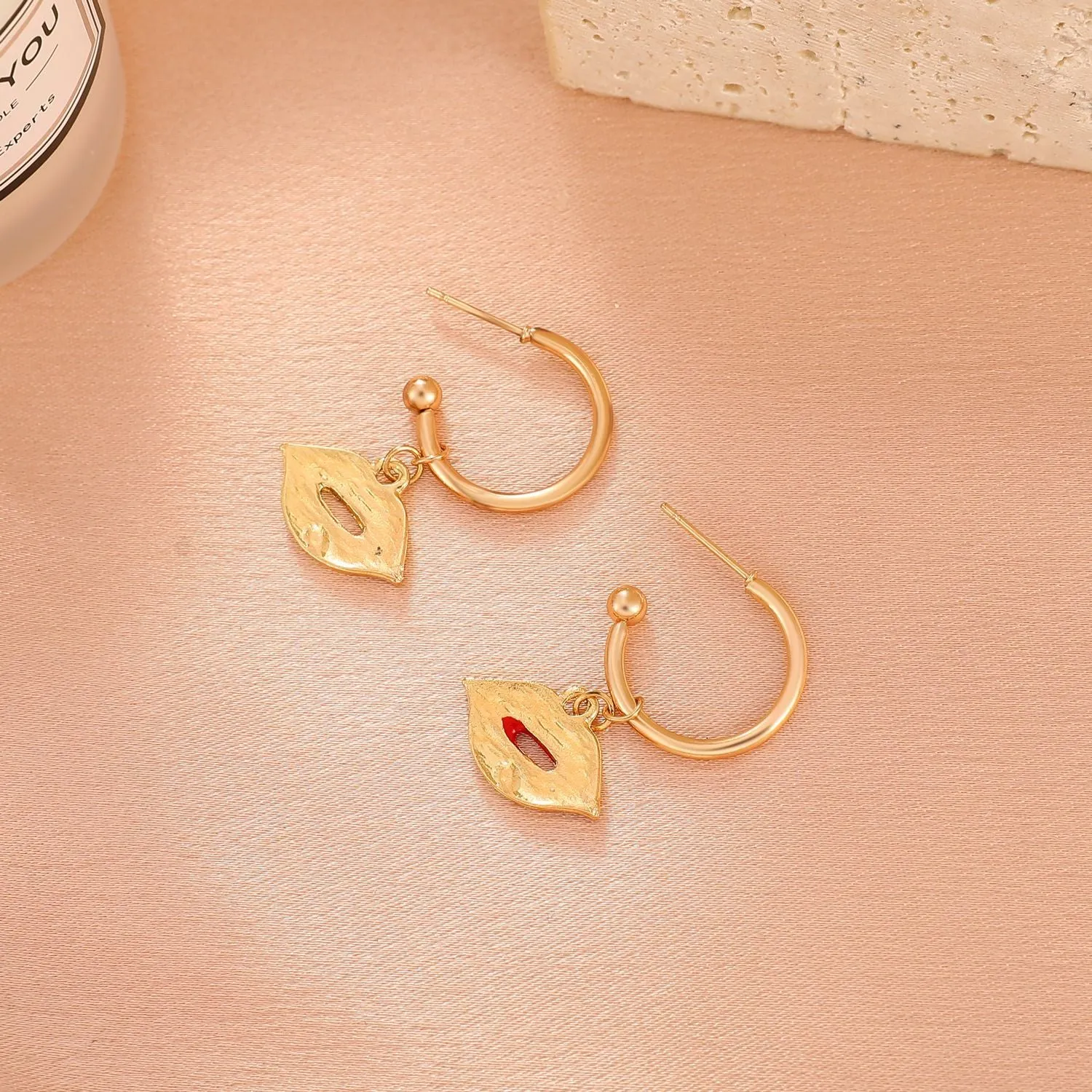 Creative Red Lips Earrings Female Fashion