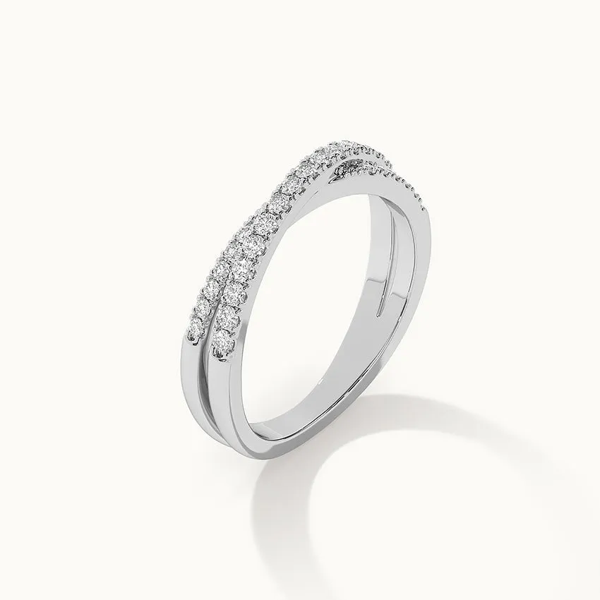 Criss Cross Overlapping Diamond Band