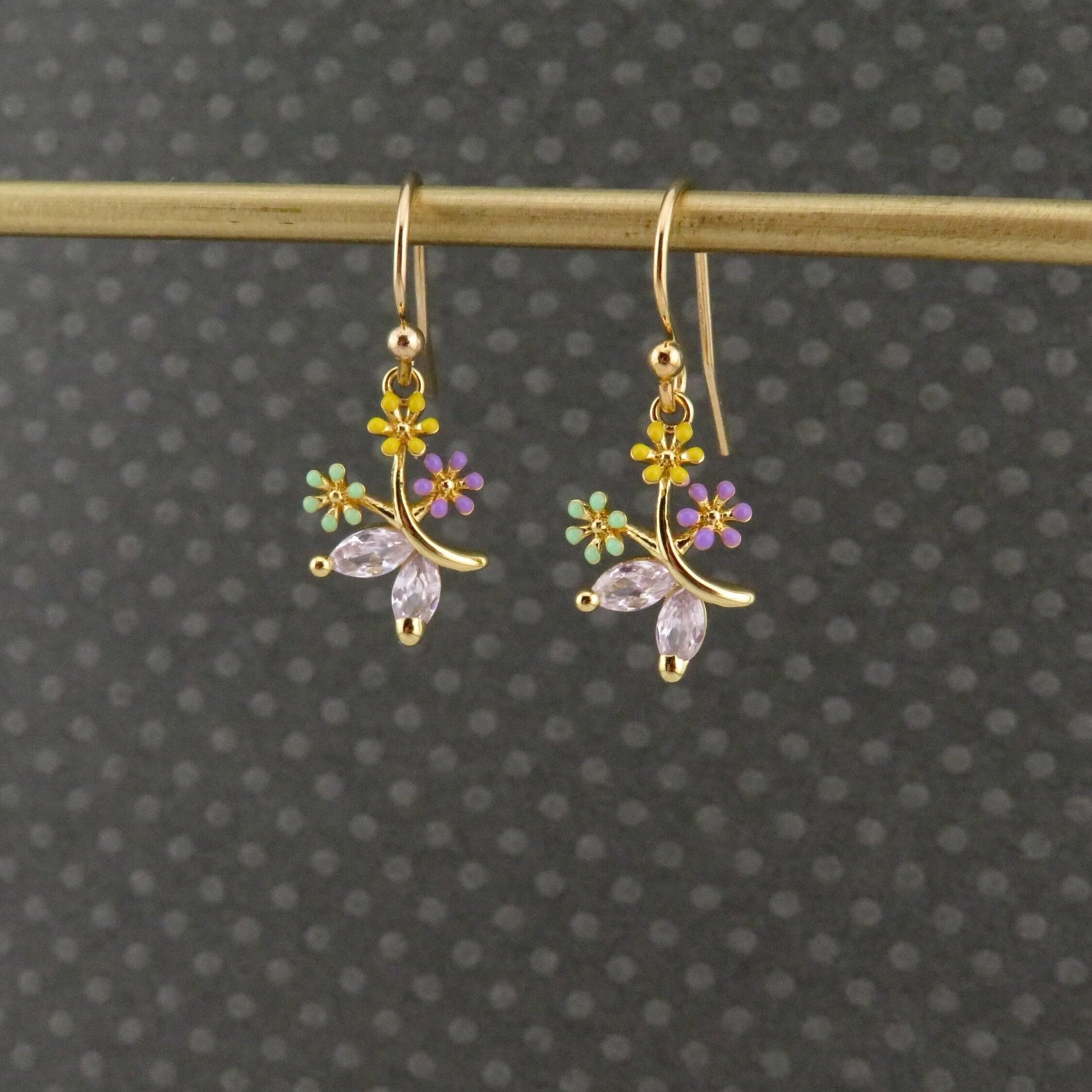 Flower Bouquet Earrings - Gold