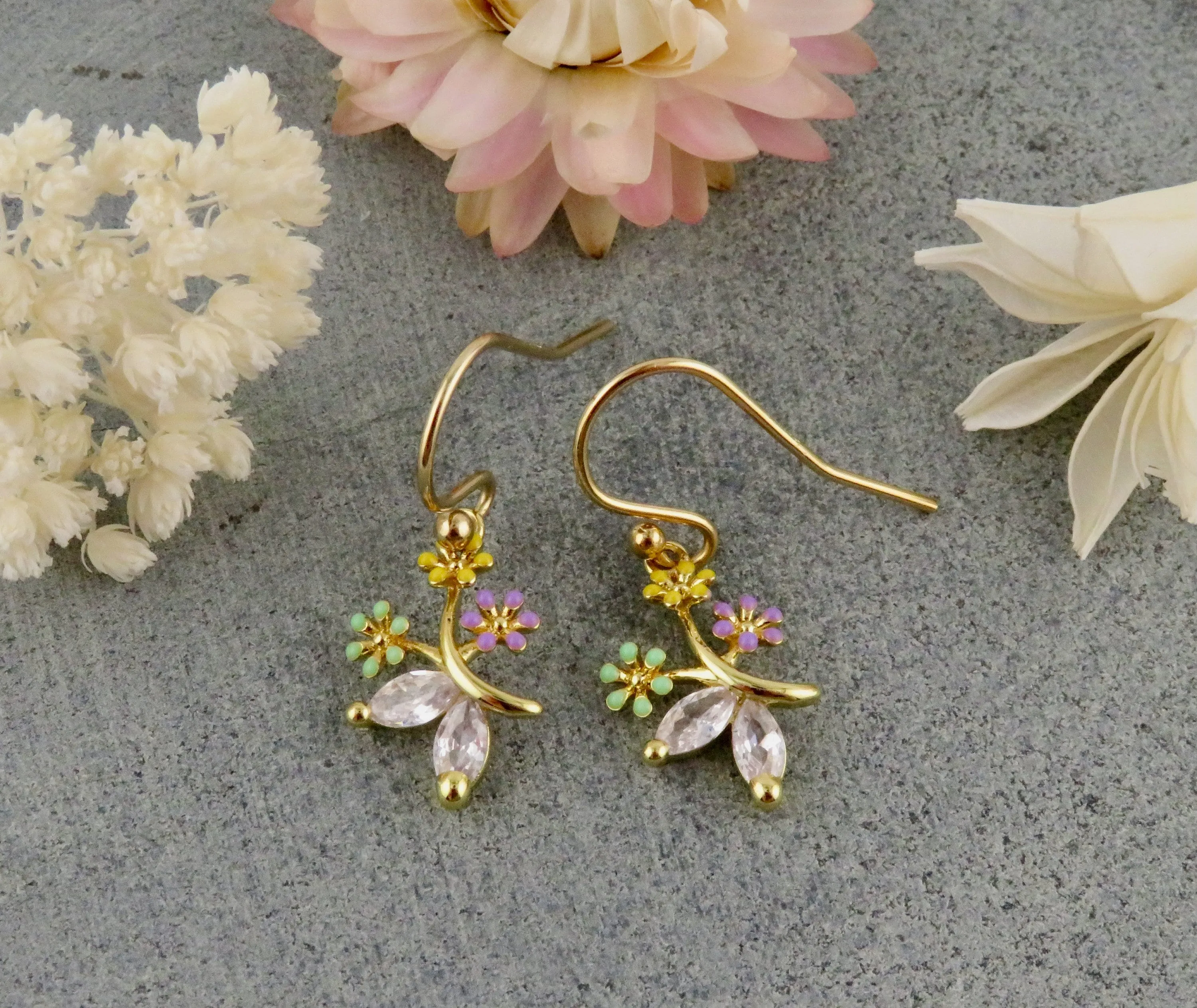 Flower Bouquet Earrings - Gold