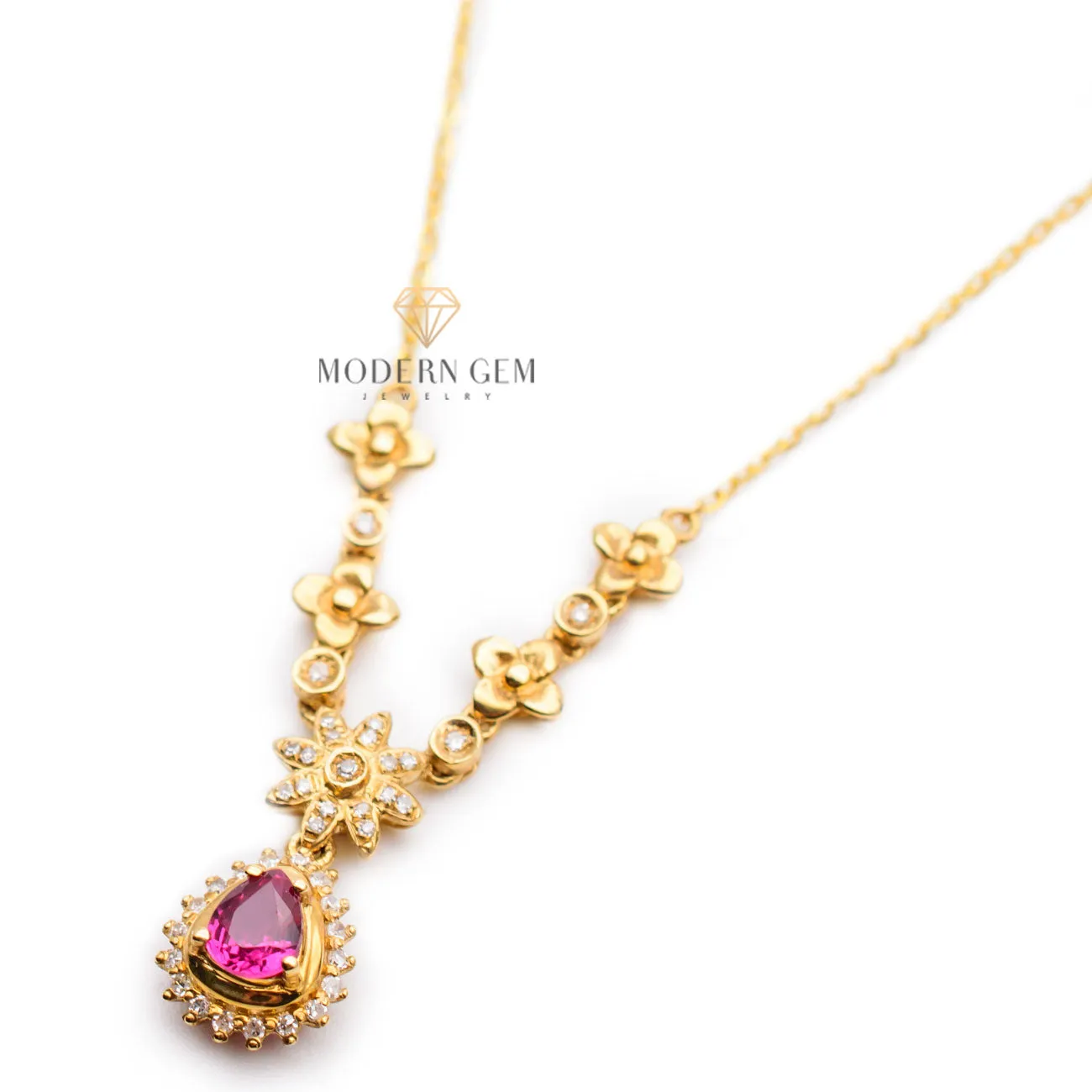 Red Ruby Necklace & Diamonds In 18K Yellow Gold