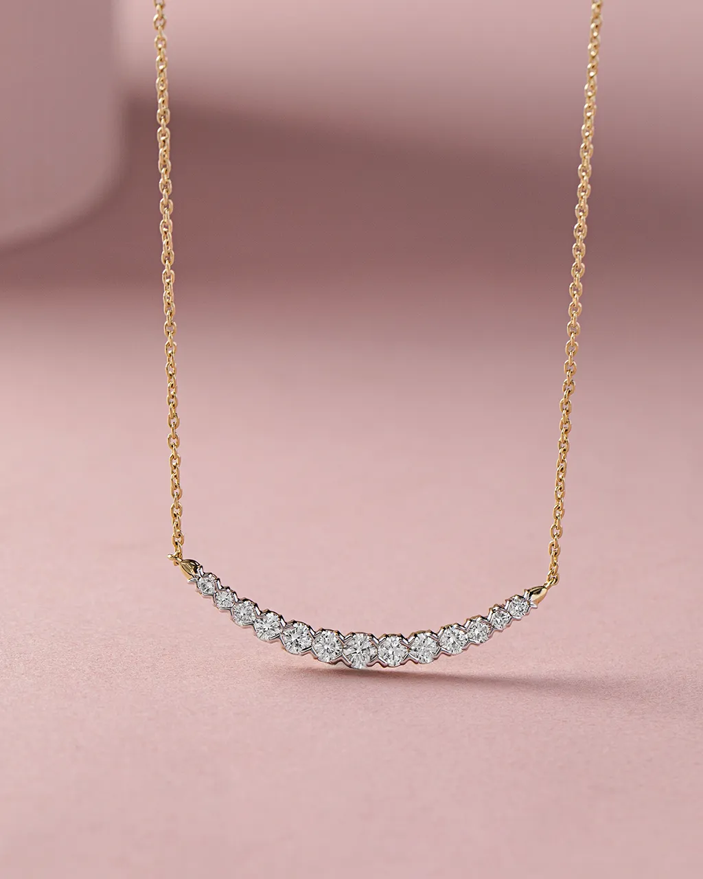 Scallop Bar Diamond Necklace