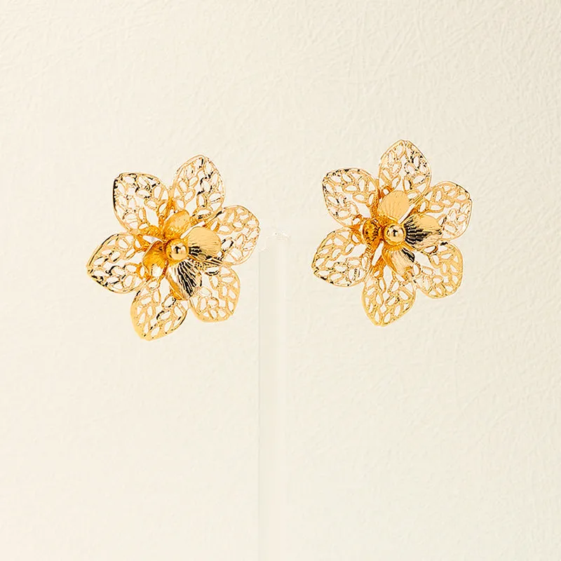 Simple Alloy Flower Stud Earrings - Vienna Verve Collection