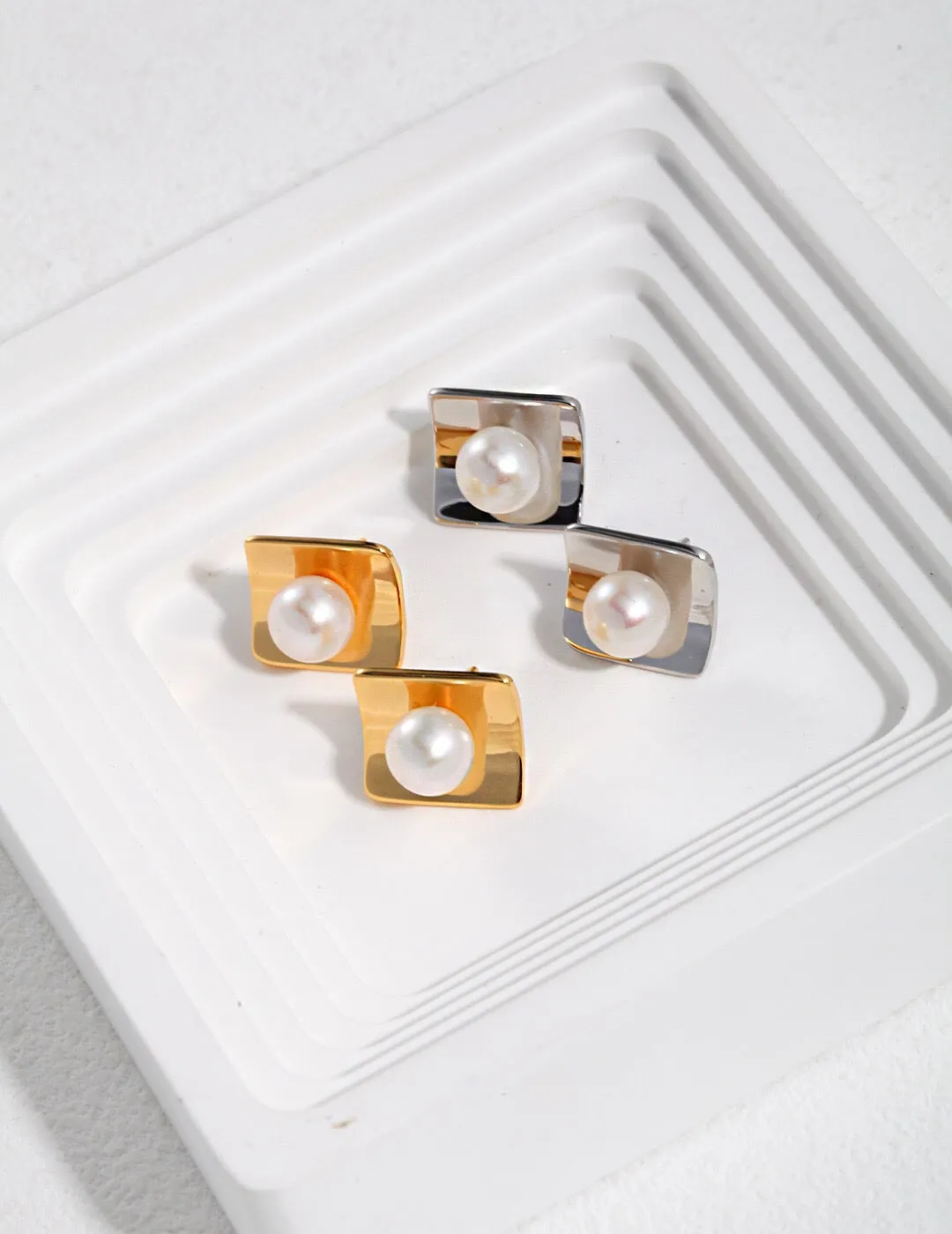 Simple Square Freshwater Pearl Stud